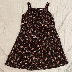 Tilly’s NEW black floral girls dress size L